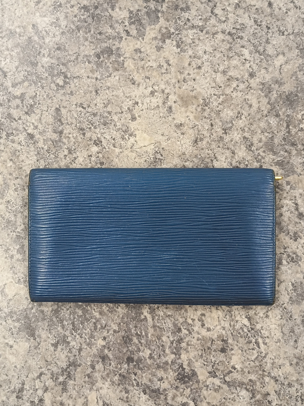 Louis Vuitton Blue Epi Leather Long Continental Wallet - Picture 3 of 9
